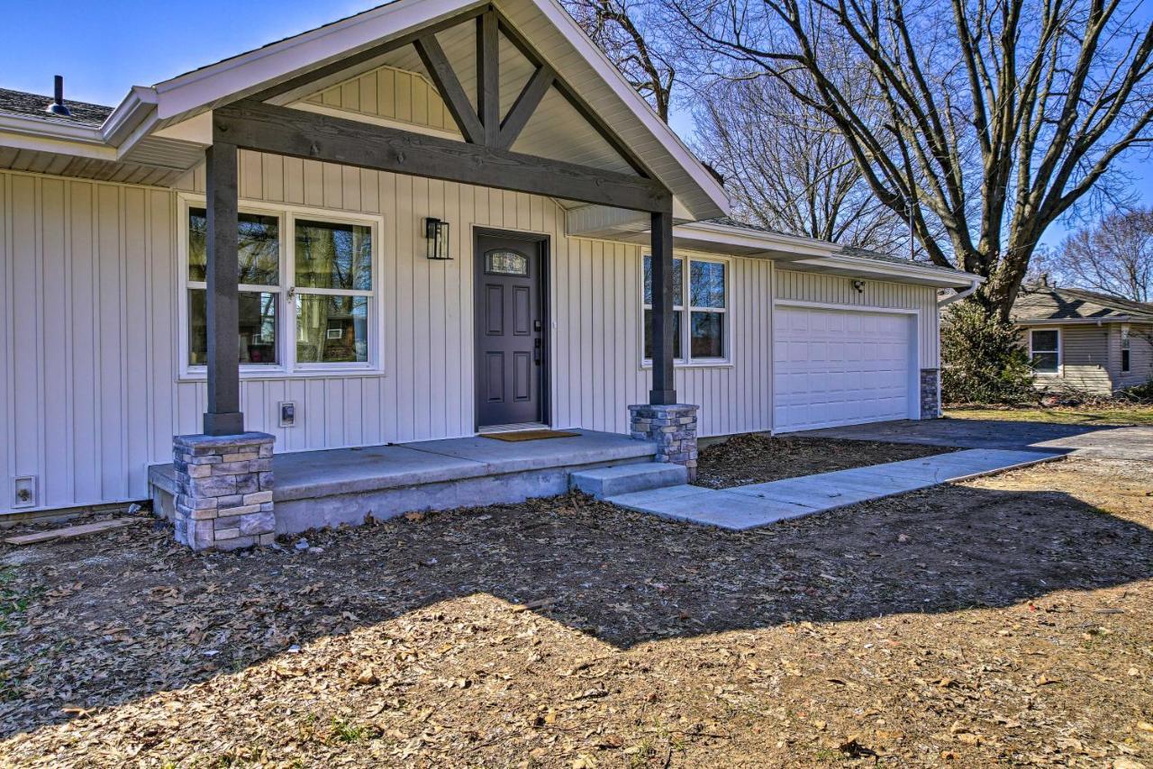 Retreat With Deck About 9 Mi To Downtown Springfield Villa Ozark Exterior photo